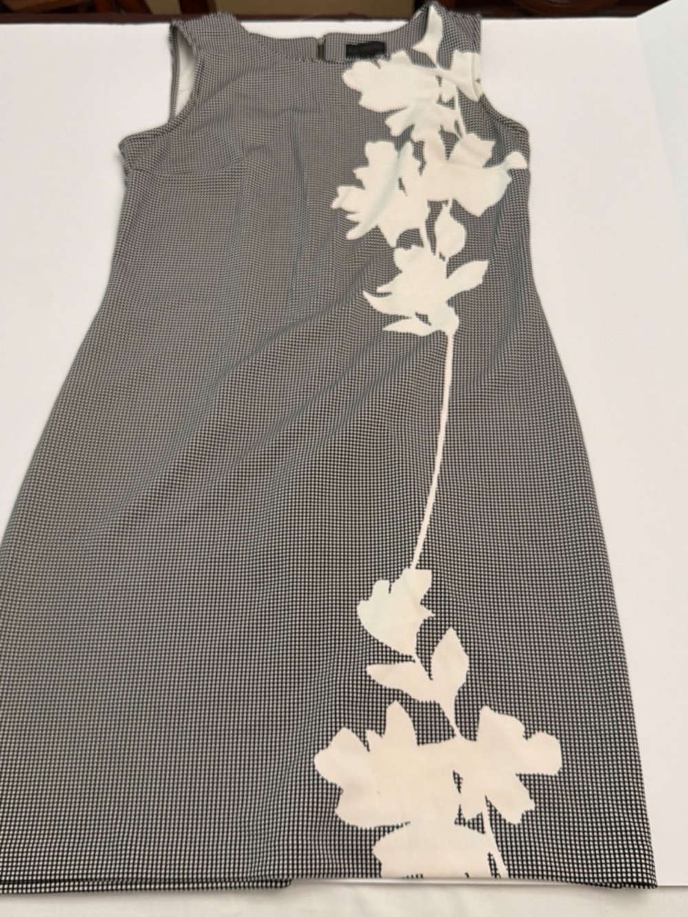 Worthington Black & White Floral Shift Dress